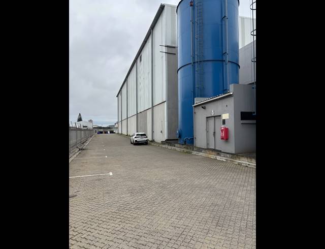 8,176M² WAREHOUSE TO LET IN EPPING INDUSTRIAL